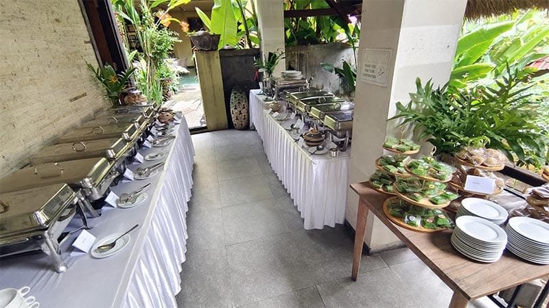 chafing dishes chafing dishes